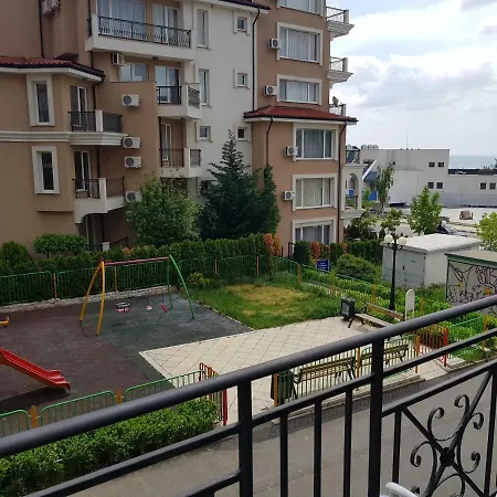Victorio Lux * Sveti Vlas